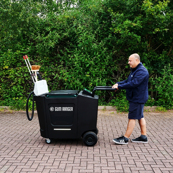 Professionelt-System-til-Tyggegummi-og-Affaldsfjernelse-Gum-Ranger-Express-700x700-3